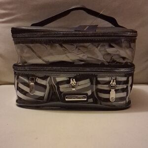 Adrienne Vittadini Black Textured Bag